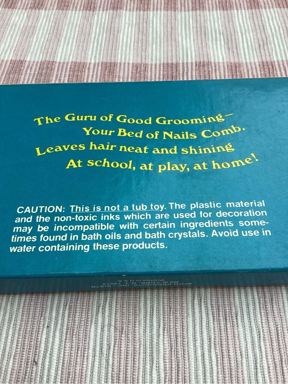 Avon Bed of Nails Comb with Original Box Vintage Plastic Hair Accessory 1970s